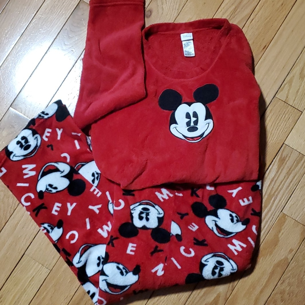 Gifted to sister  NFS Disney authentic brand Mickey